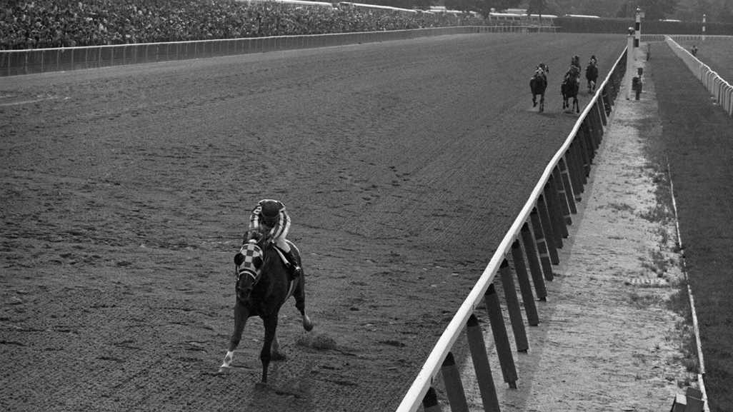 Real Footage Of The Powerful Secretariat RecordBreaking Win At The