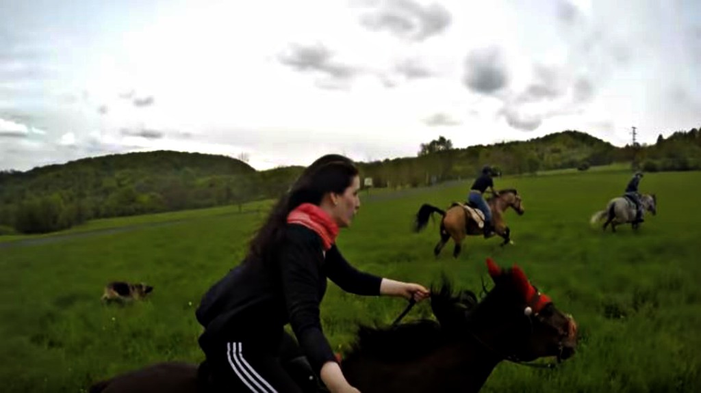 Group Of Riders Record Amazing Full Galloping Experience In GoPro